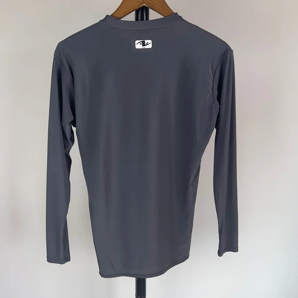 Athletic Works Mens XL Gray Long Sleeve Compression Shirt Base Layer Gym Top